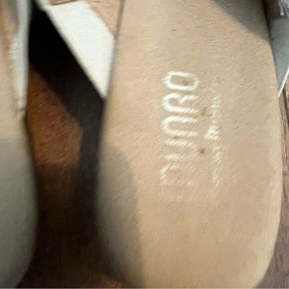 Munro Kelsey Open-Toe Sandal, Slide, White Leather, 2 inch heel, Size 10 N - Picture 11 of 13